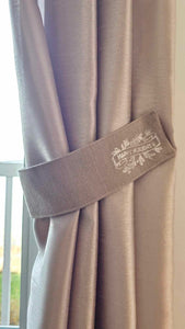 Magnetic Tieback for Rustic Curtains - Model 22'' x 3''